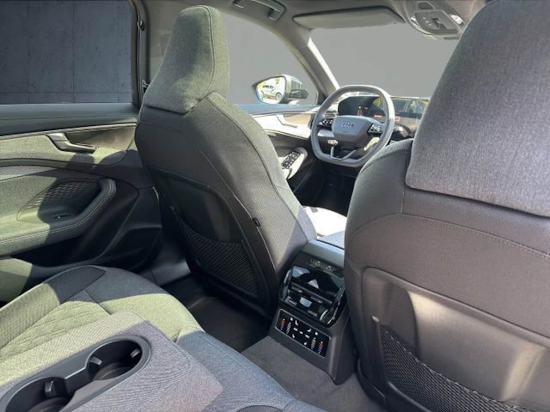 Audi A6 Avant edition one