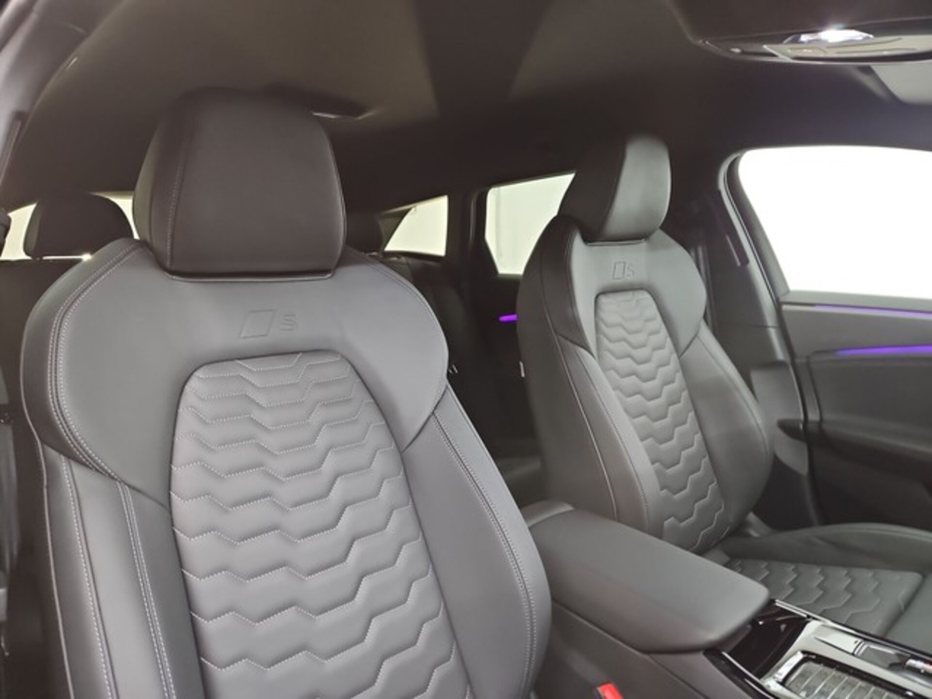 Audi A6 Avant e-tron