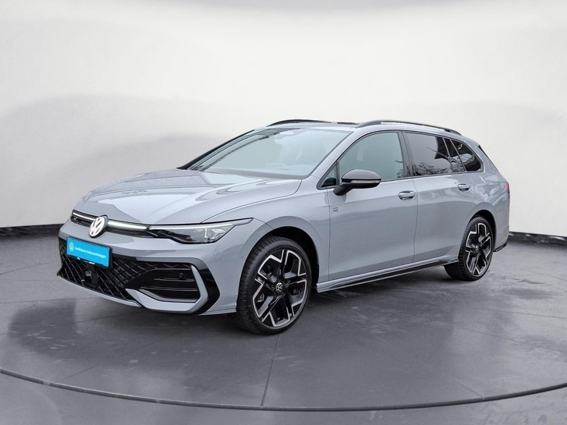 Volkswagen Golf Variant R-Line