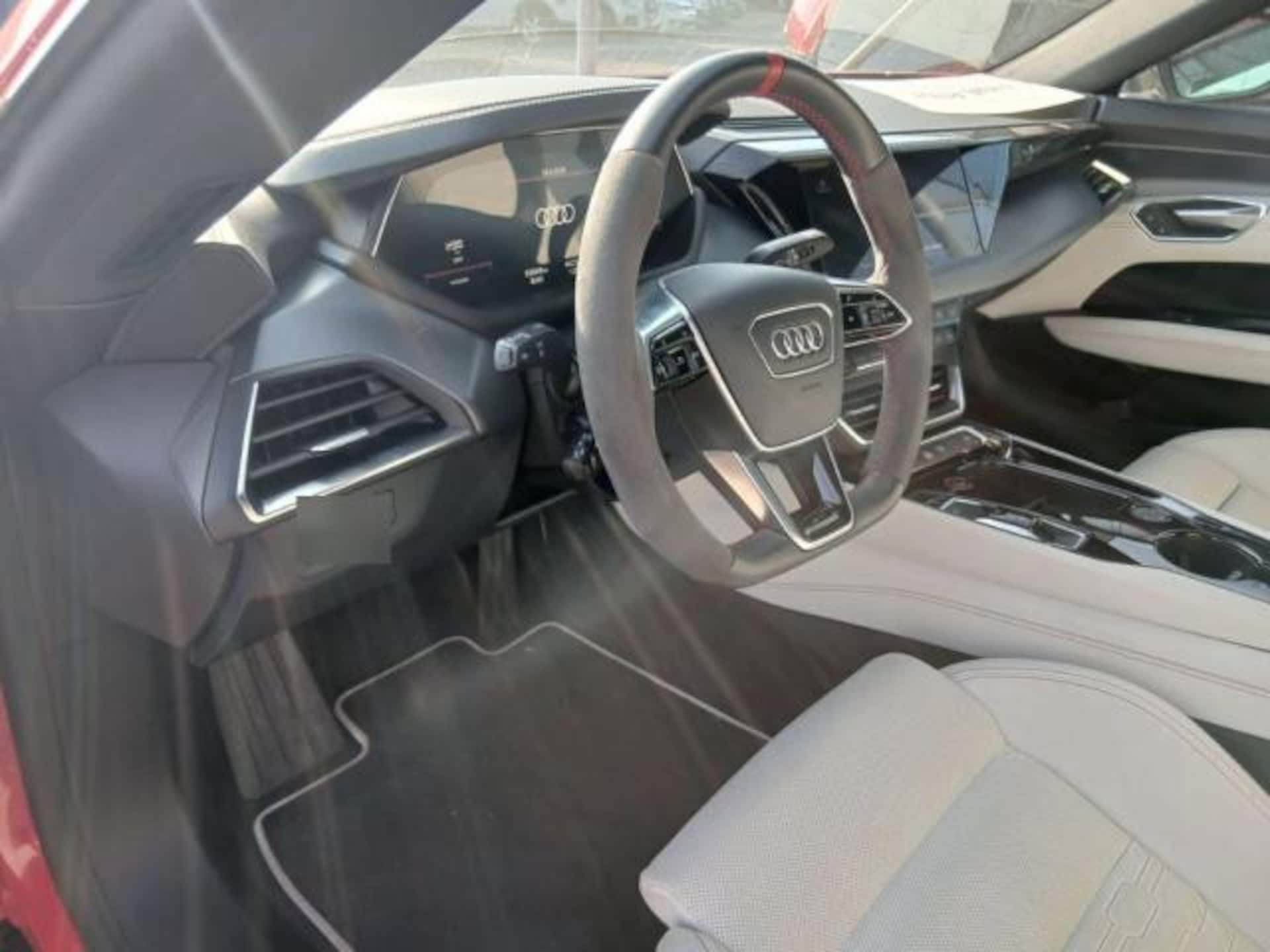Audi e-tron GT quattro