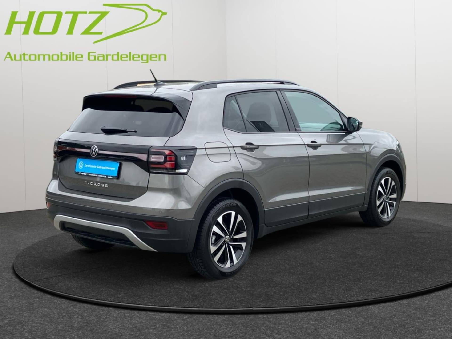 Volkswagen T-Cross United