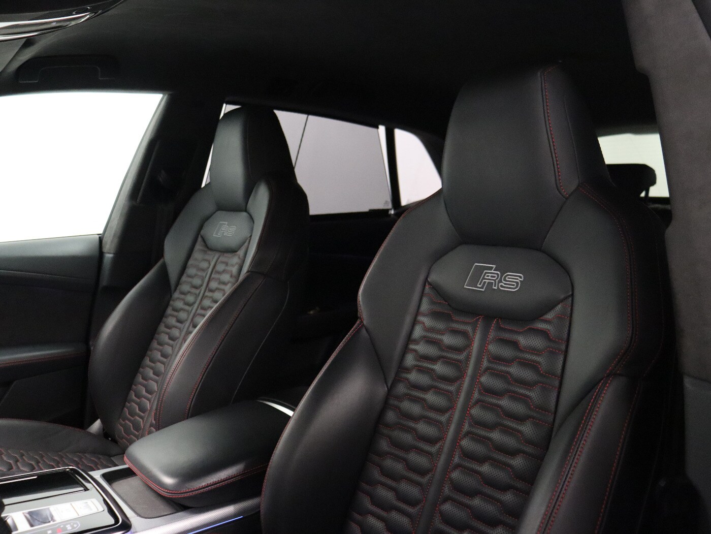 Image about Audi RS Q8 TFSI quattro tiptronic