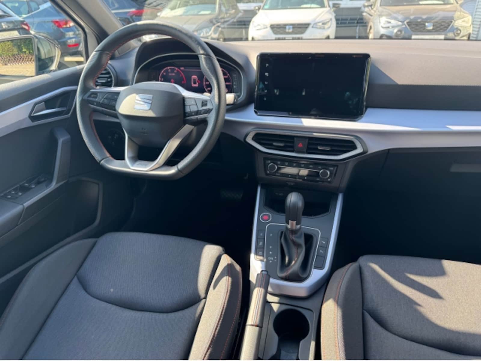 SEAT Arona – Bild 12