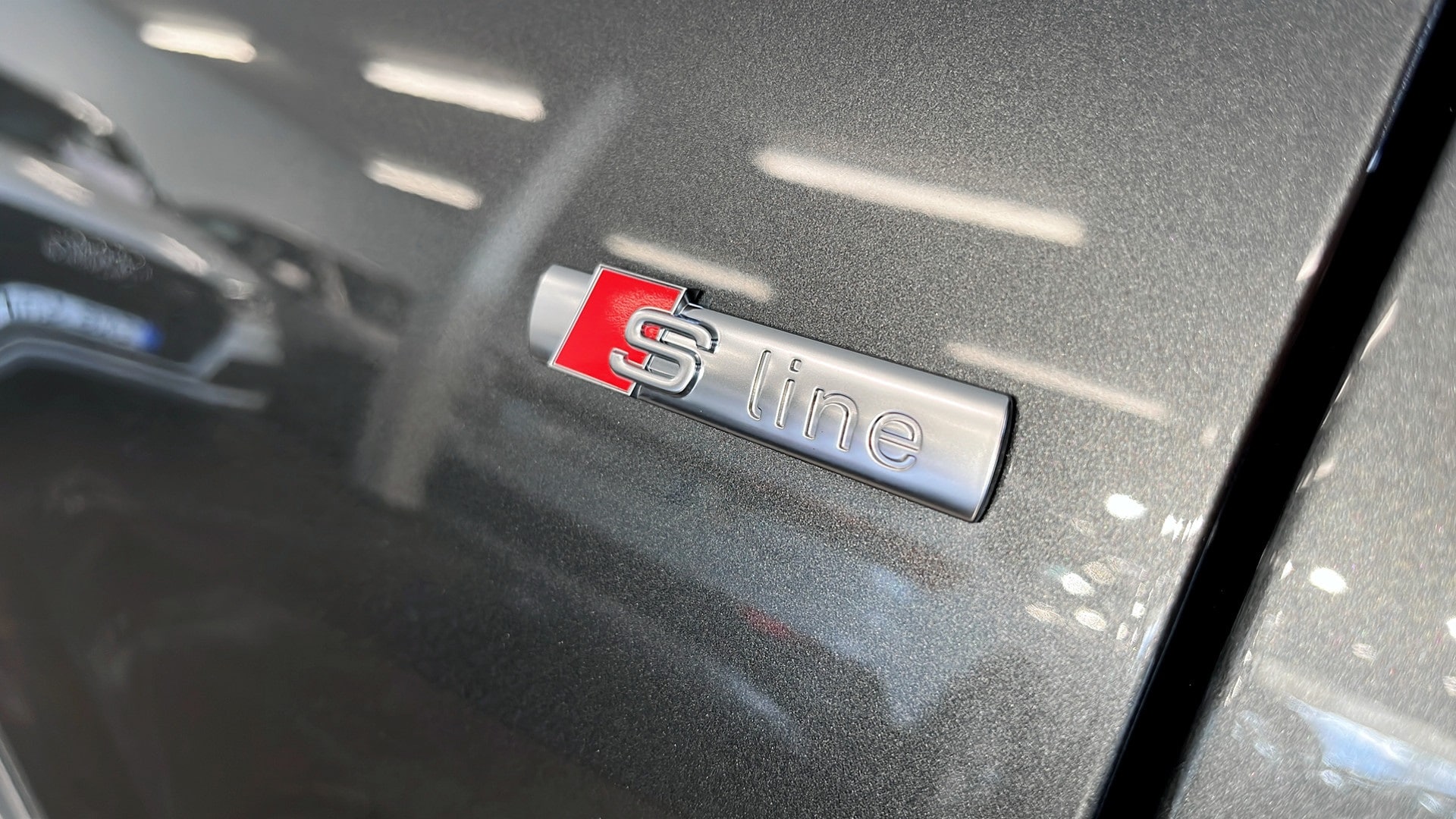 Bild som visar Audi Q8 SUV Q8 SUV TDI quattro 210 kW tiptronic - för mer information kontakta din Audi Partner