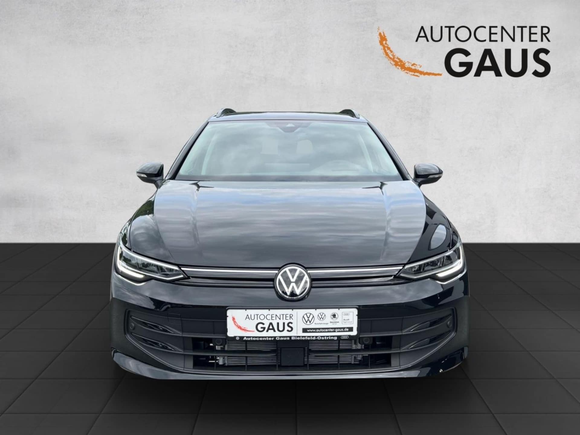 Volkswagen Golf Variant Life