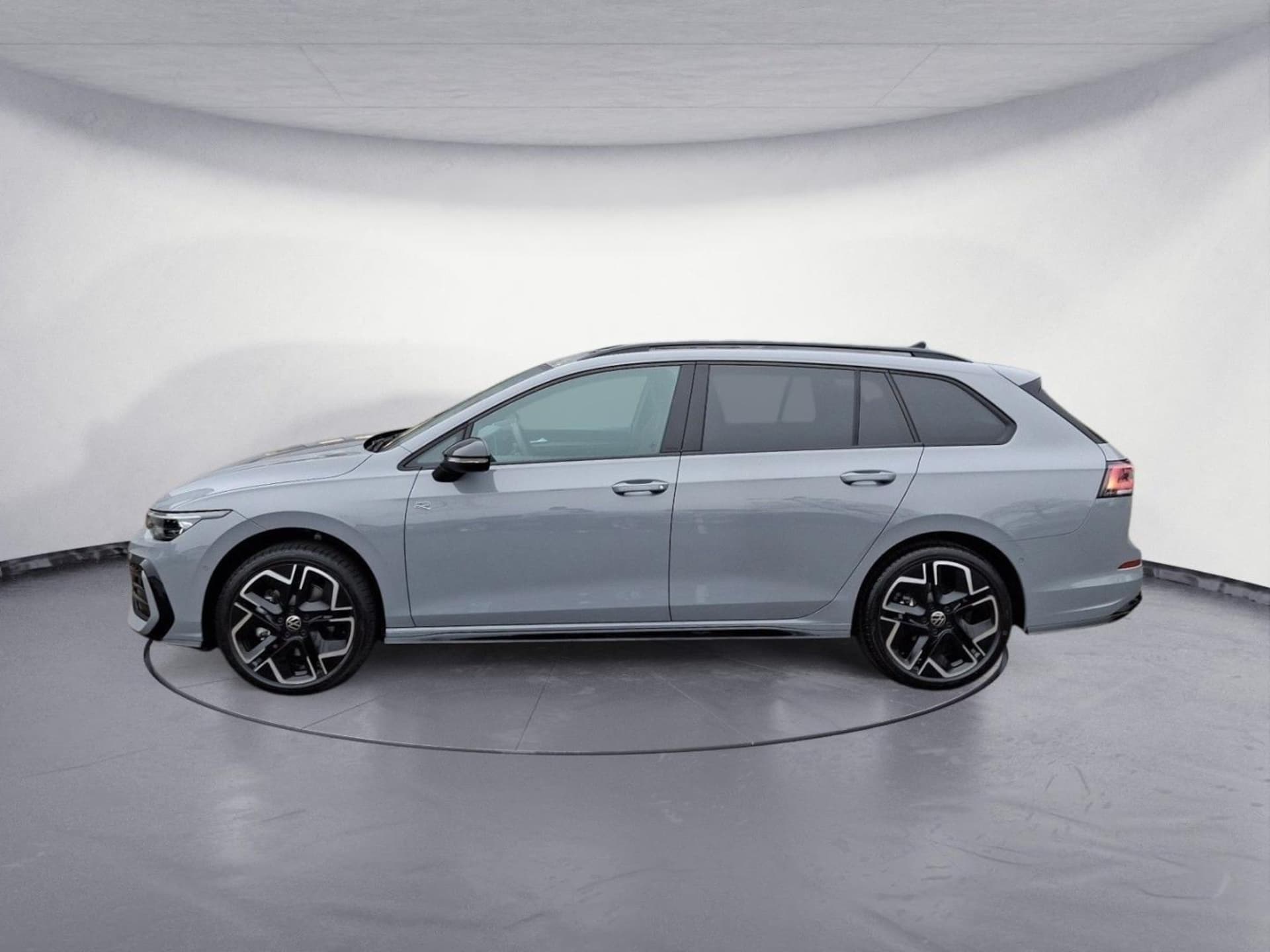 Volkswagen Golf Variant R-Line