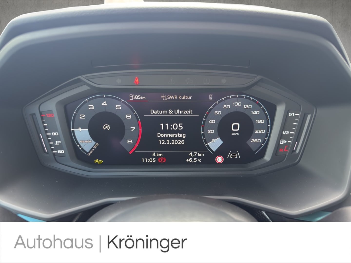 Bild über Audi A1 Sportback advanced 30 TFSI Schaltgetriebe - für weitere Informationen kontaktieren Sie den Audi Partner