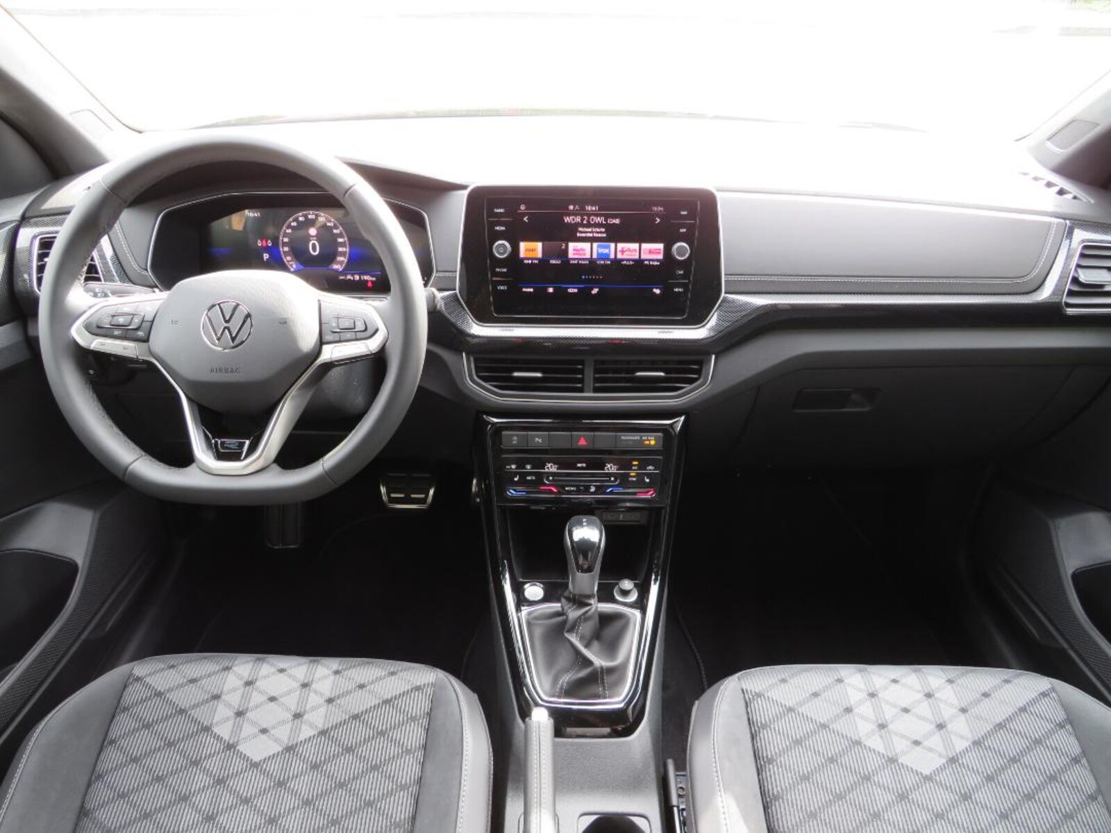Volkswagen T-Cross – Bild 12