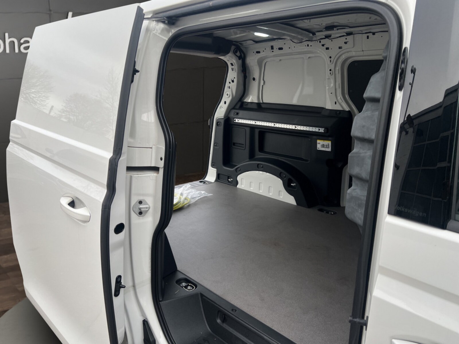 Volkswagen ID. Buzz Cargo – Bild 13