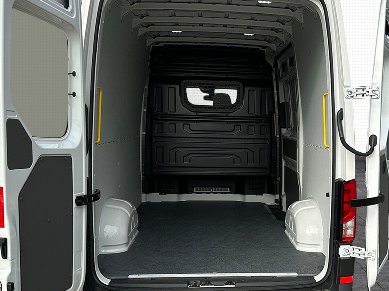 Volkswagen Crafter Kasten mittlerer Radstand – Bild 7