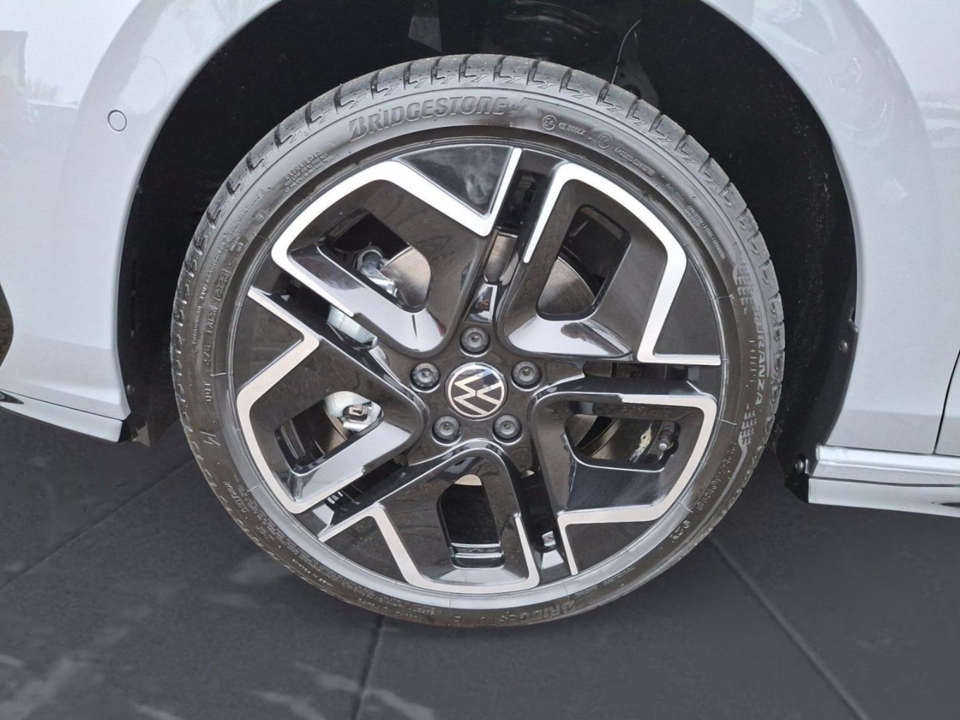 Volkswagen Golf Variant R-Line