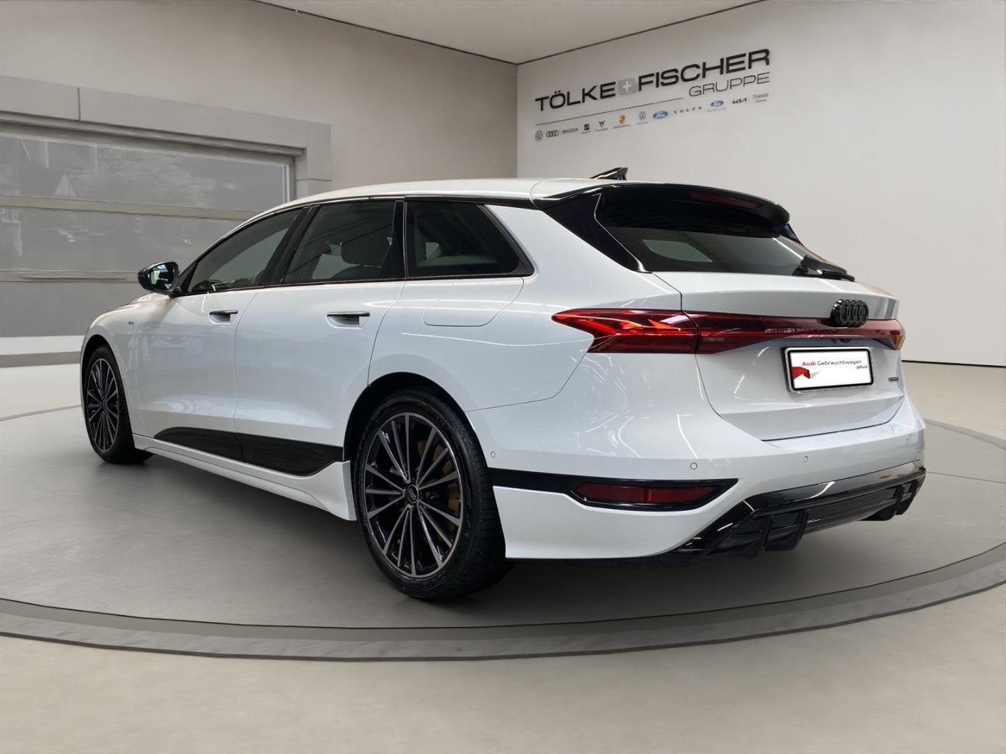 Bild über Audi A6 Avant e-tron e-tron quattro - für weitere Informationen kontaktieren Sie den Audi Partner