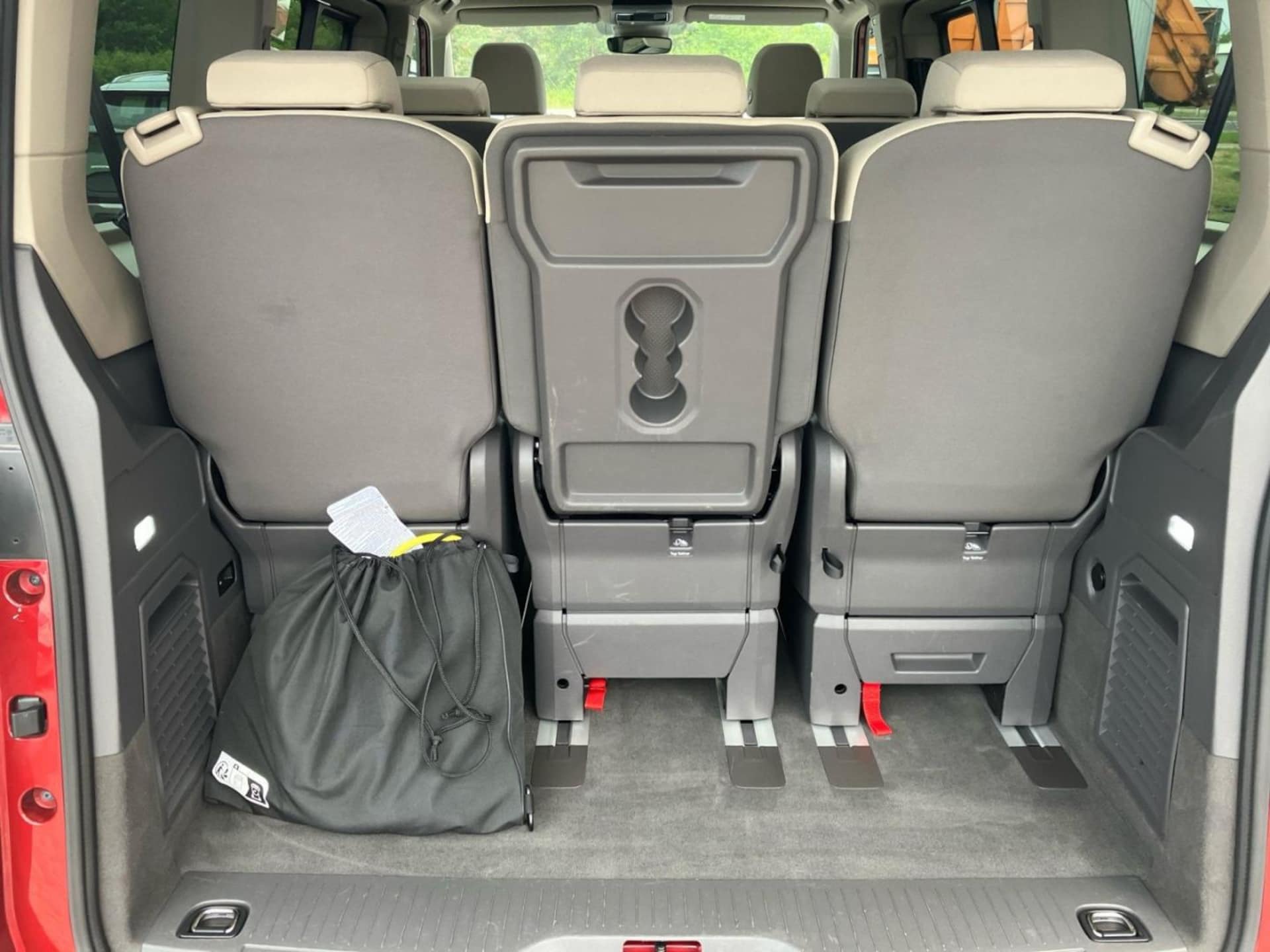 Volkswagen Multivan Basis-Modell