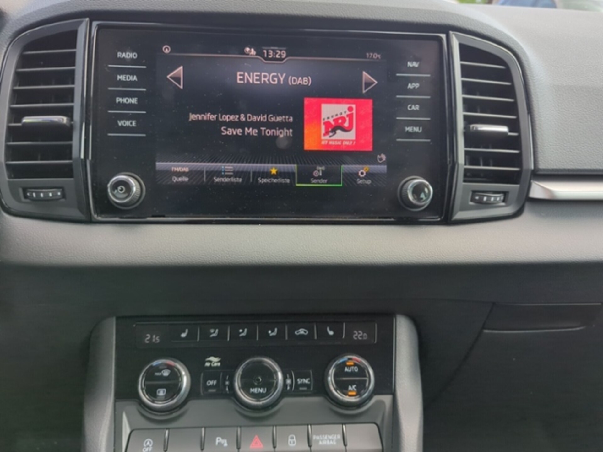 Skoda Karoq Selection