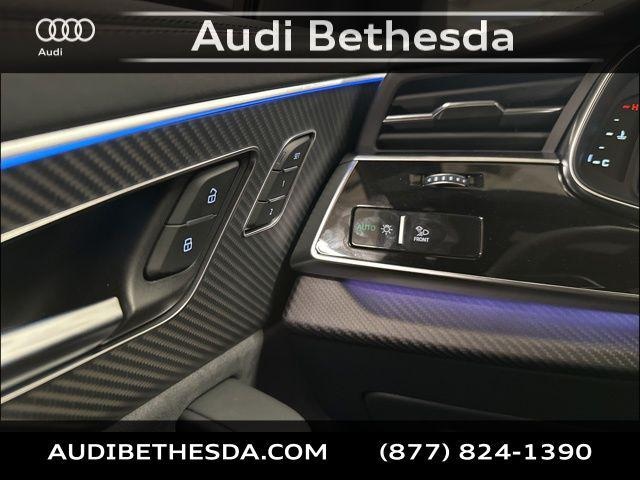 2026 Audi RS Q8 Base - Photo 14