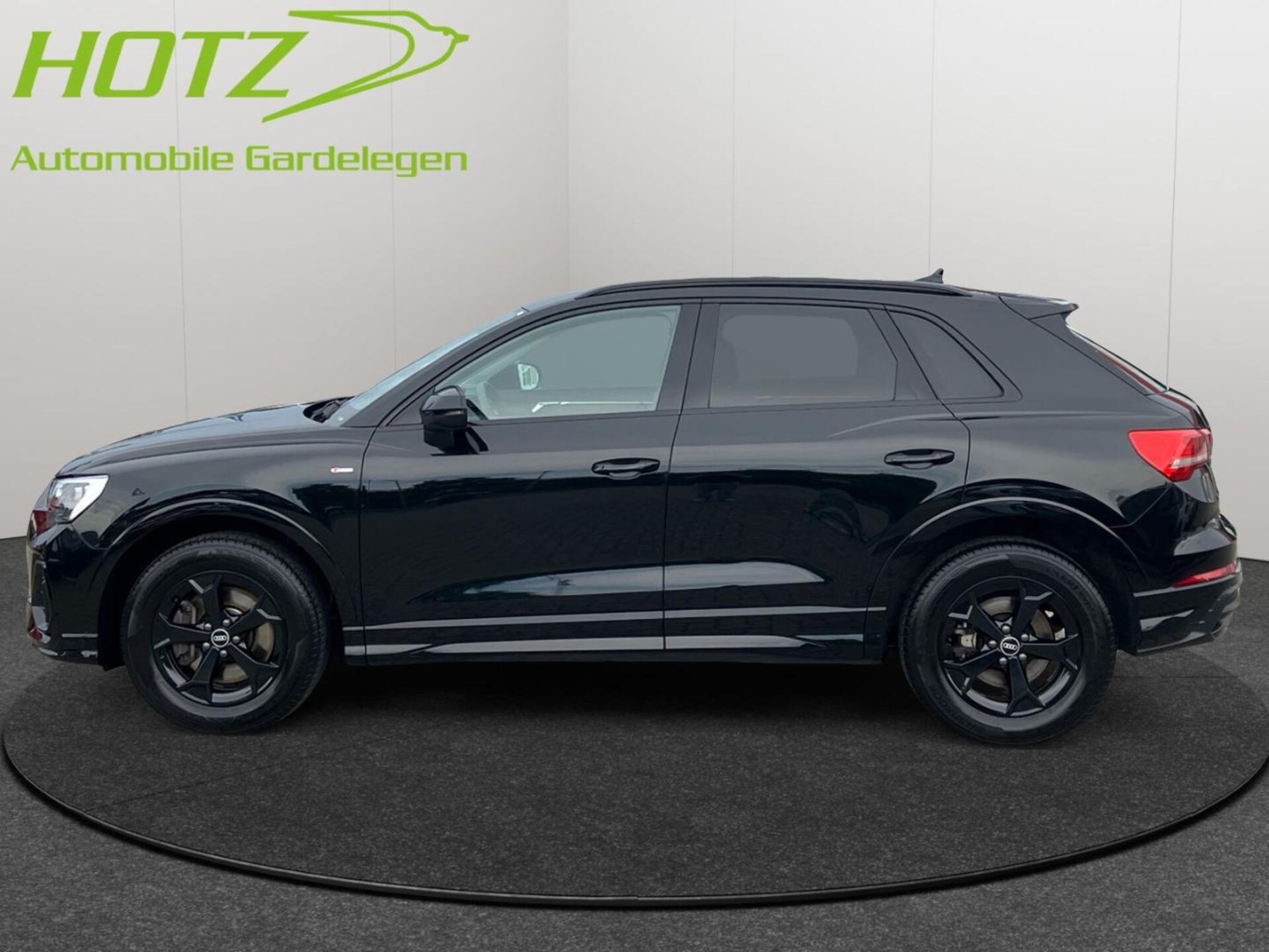Audi Q3 SUV S line