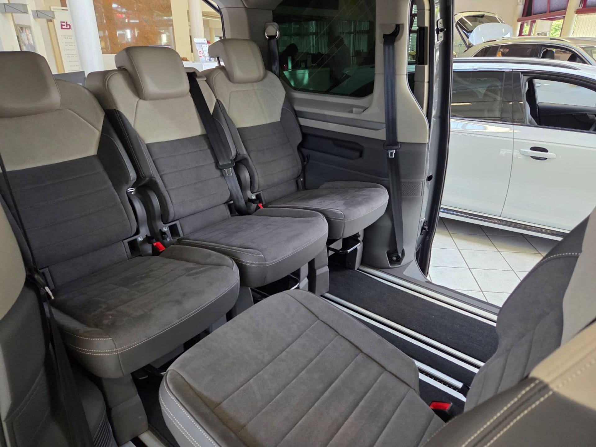 Volkswagen Multivan Life