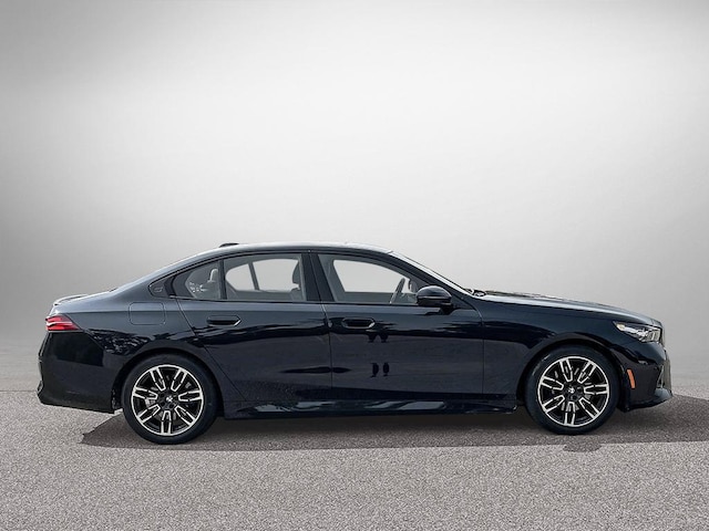 2026 BMW 530i