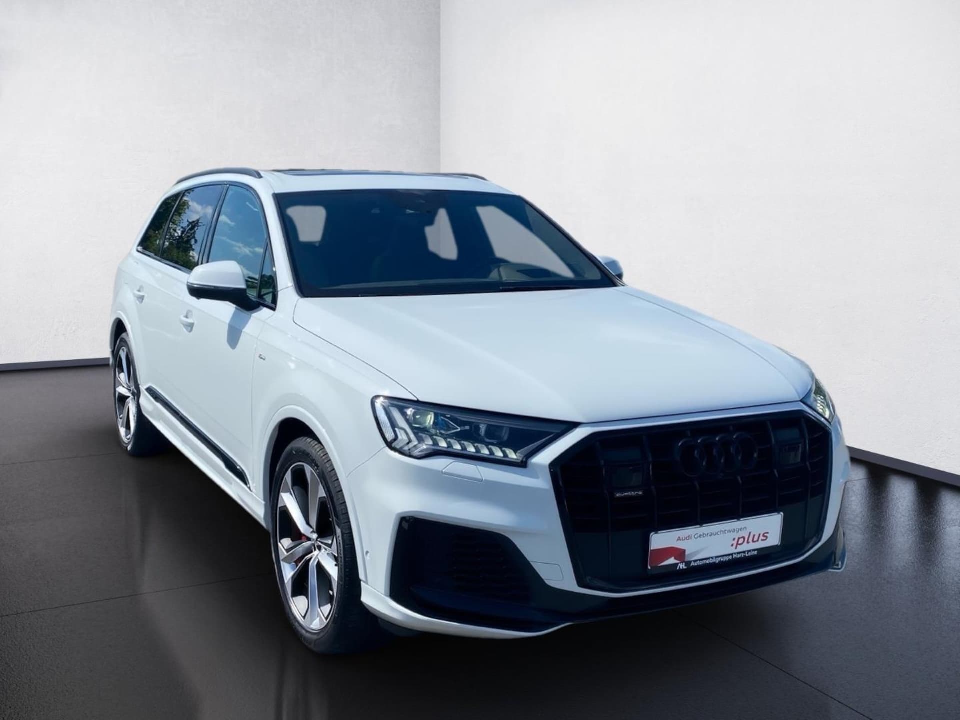 Audi Q7 SUV TFSI e S line