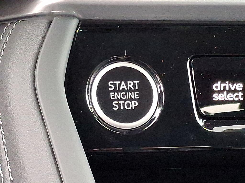 2025 Audi Q5 Premium Plus - Photo 17