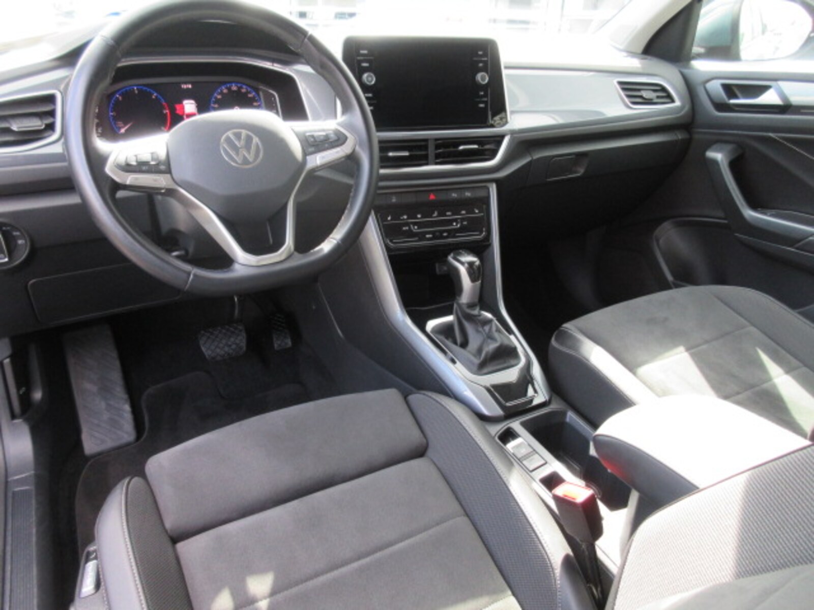Volkswagen T-Roc – Bild 10