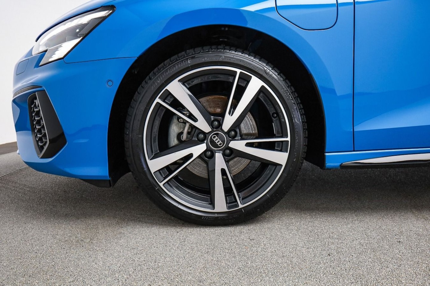 Bild über Audi A3 Sportback TFSI e S line 40 TFSI e S tronic - für weitere Informationen kontaktieren Sie den Audi Partner