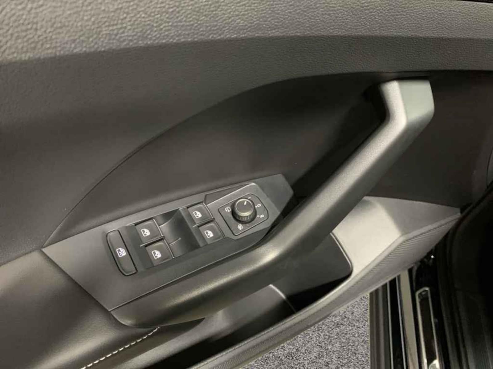 Volkswagen T-Cross – Bild 9