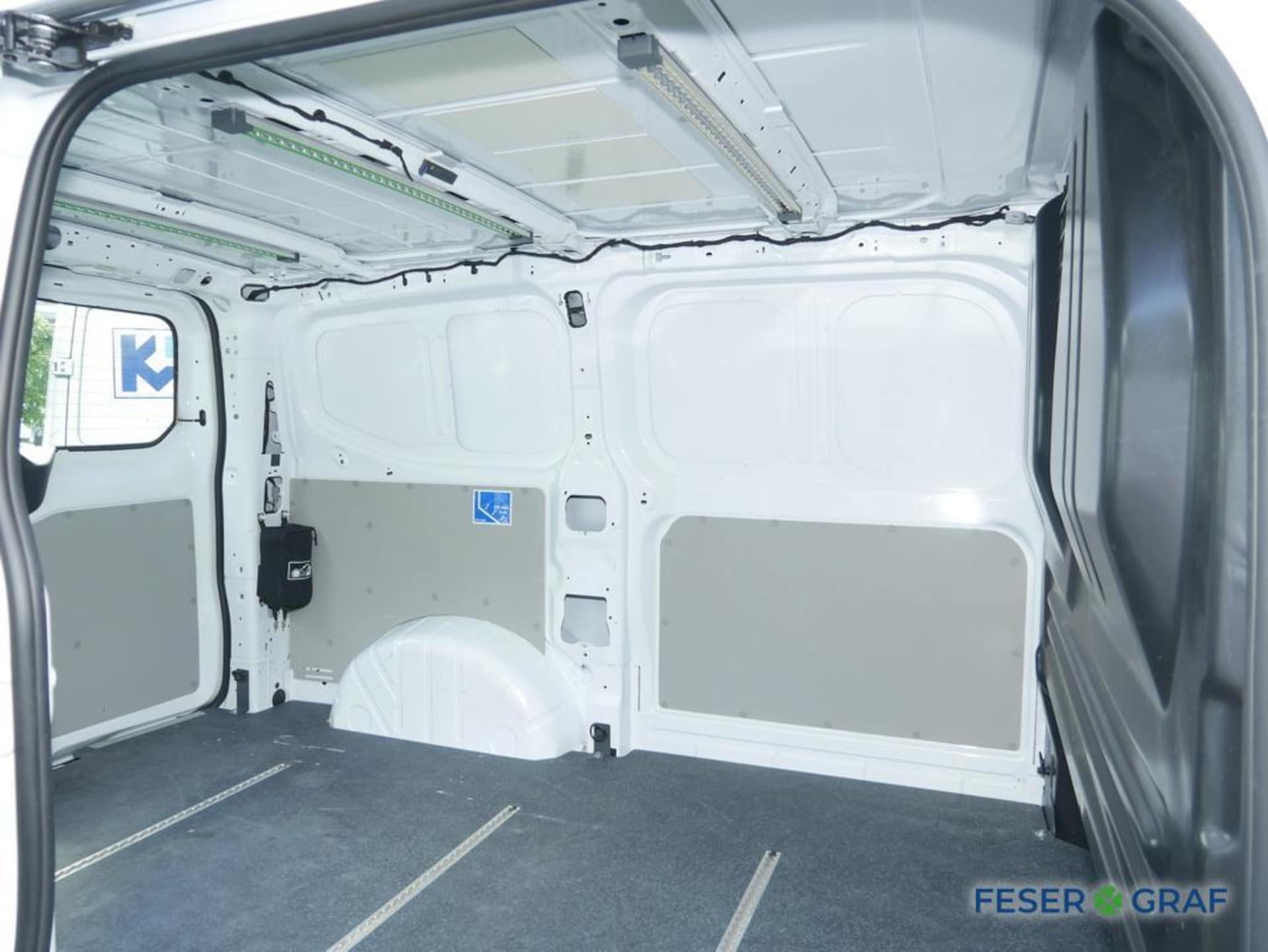 Volkswagen Transporter Kasten kurzer Radstand