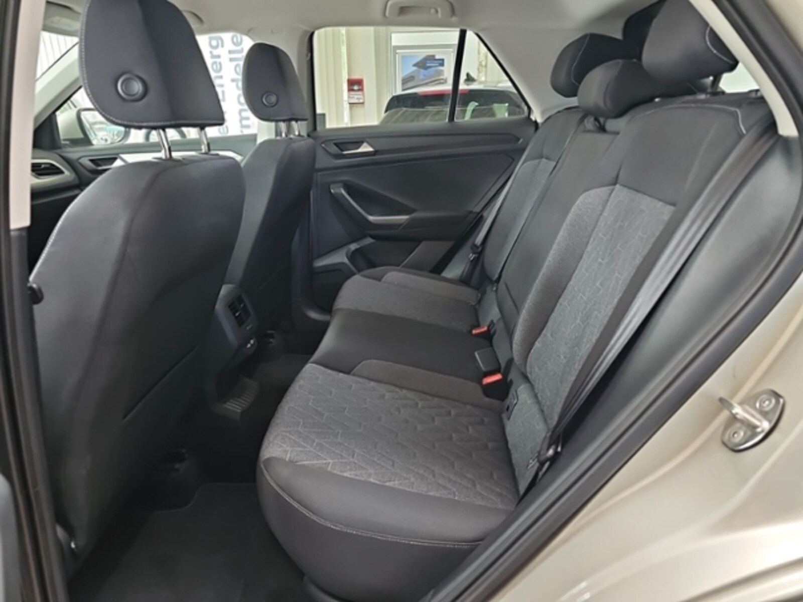 Volkswagen T-Roc – Bild 11