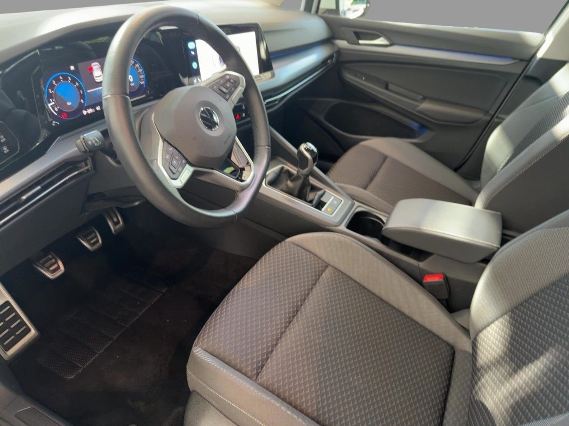Volkswagen Golf Active