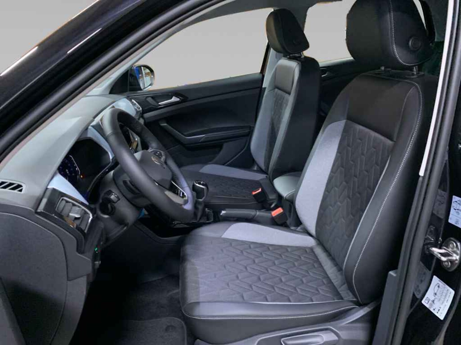 Volkswagen T-Cross – Bild 10