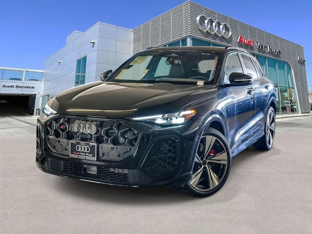 2026 Audi SQ5 Premium Plus