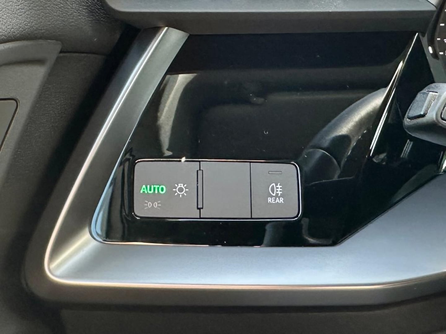 Bild über Audi A3 Sportback advanced 30 TFSI S tronic - für weitere Informationen kontaktieren Sie den Audi Partner