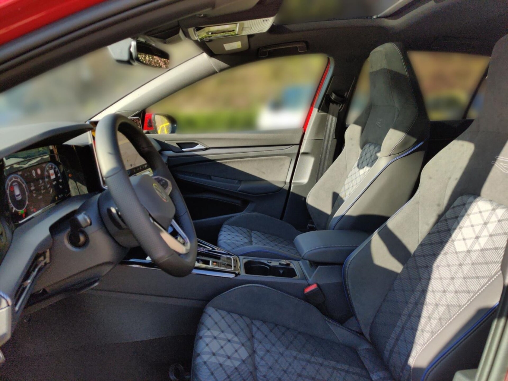 Volkswagen Golf R-Line