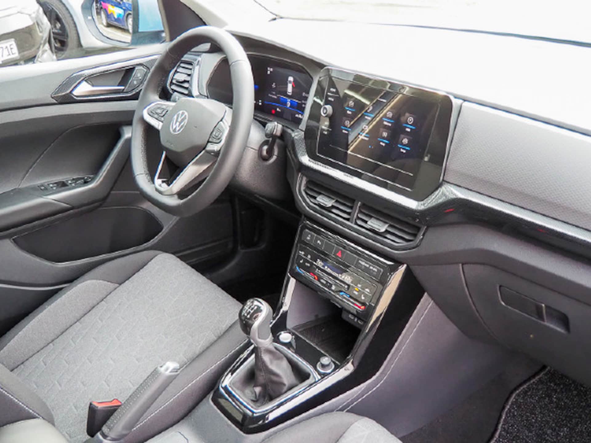 Volkswagen T-Cross Life