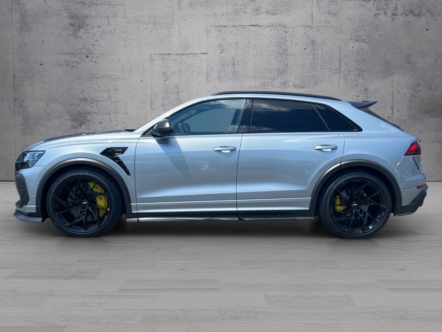 Bild über Audi RS Q8 SUV TFSI quattro 471 kW tiptronic - für weitere Informationen kontaktieren Sie den Audi Partner