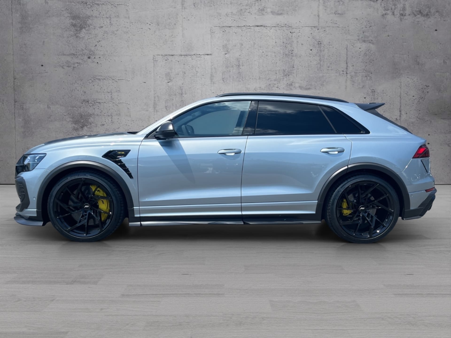 Audi RS Q8 SUV performance
