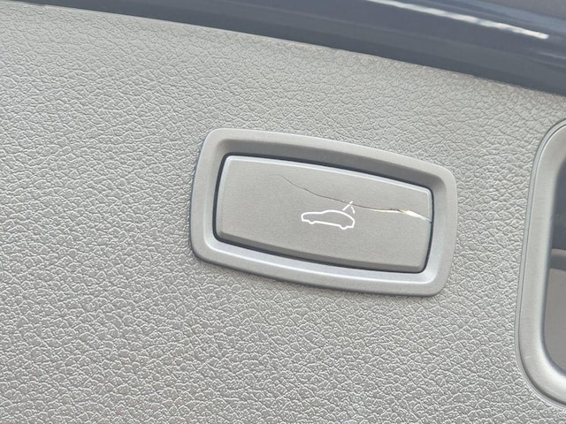 2020 Porsche Macan S - Photo 21