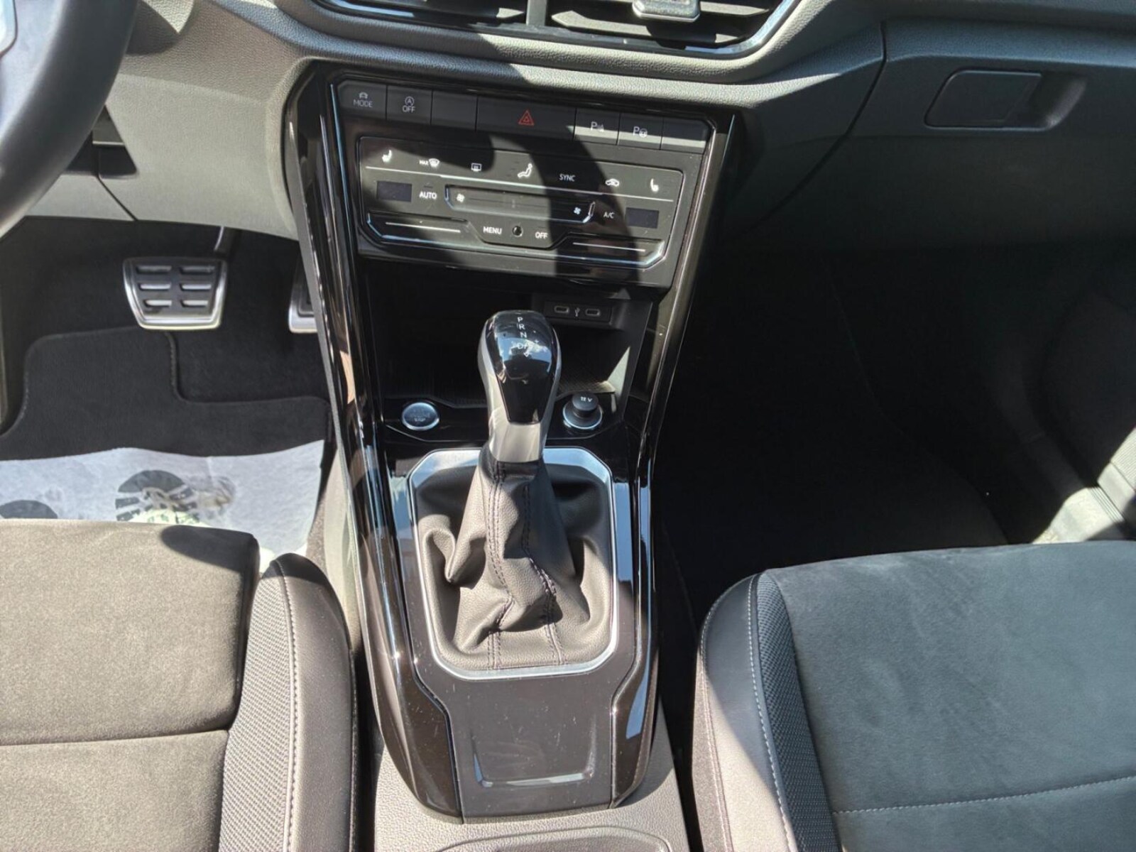 Volkswagen T-Roc – Bild 12