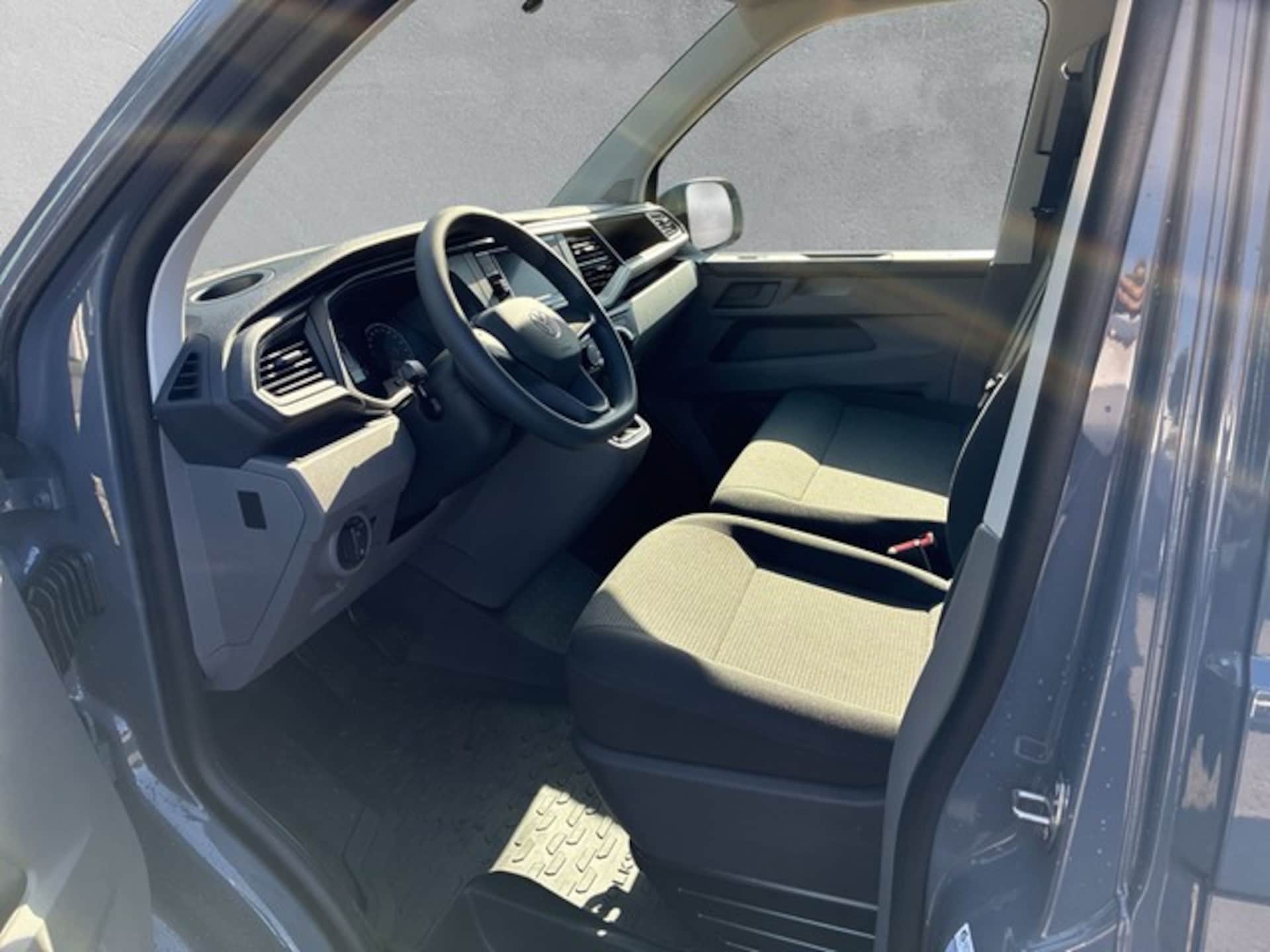 Volkswagen T6.1 Transporter Kasten kurzer Radstand