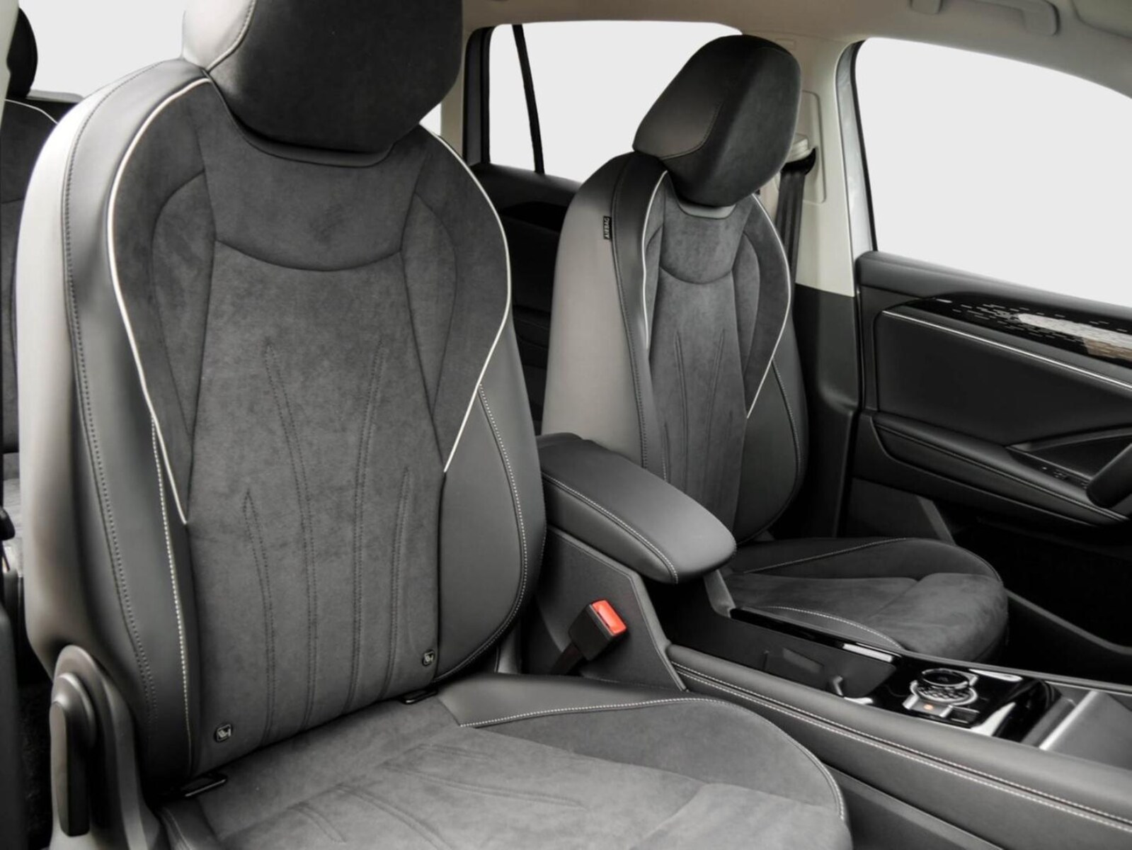 Volkswagen Tiguan – Bild 6
