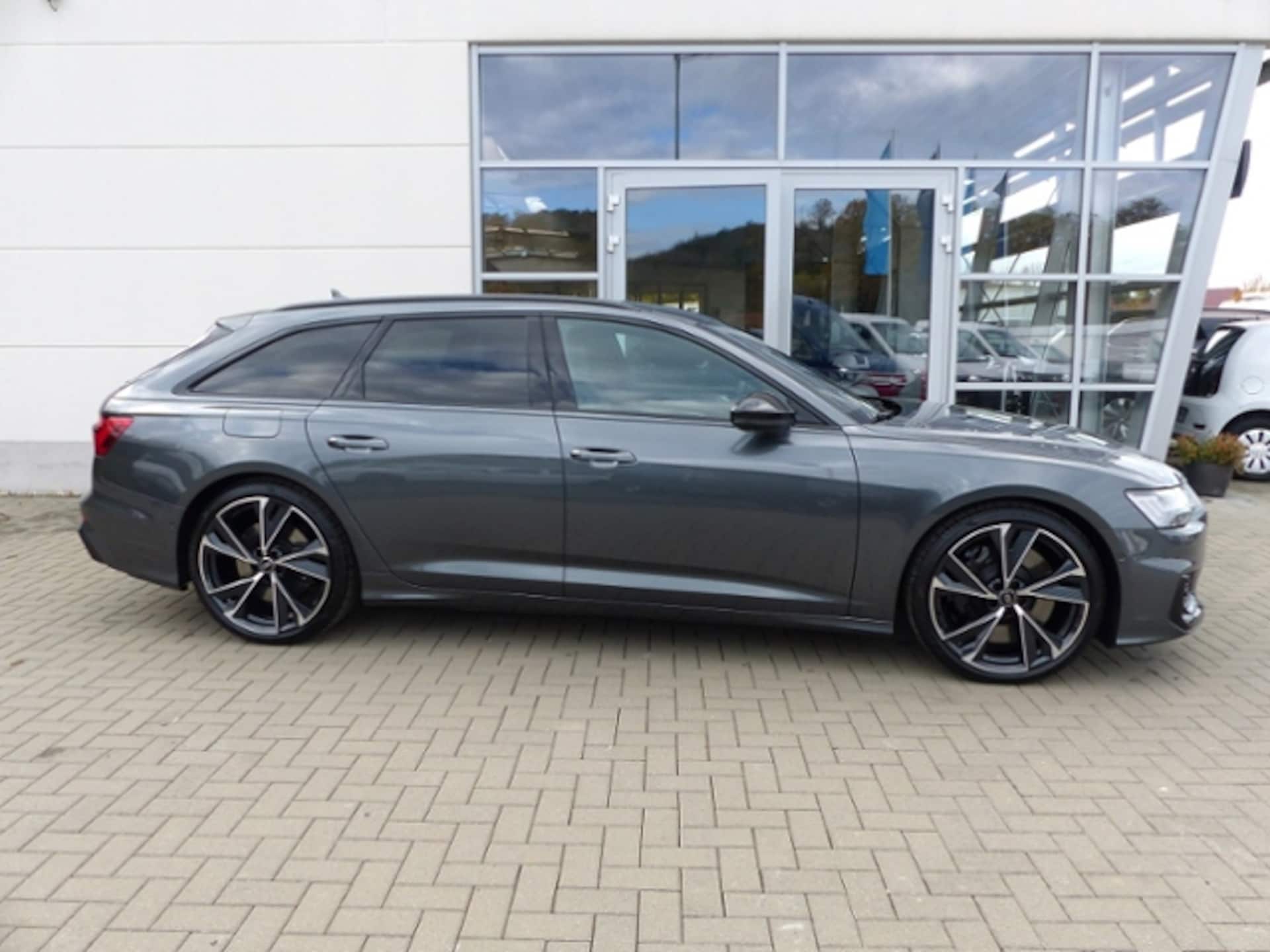 Audi S6 Avant