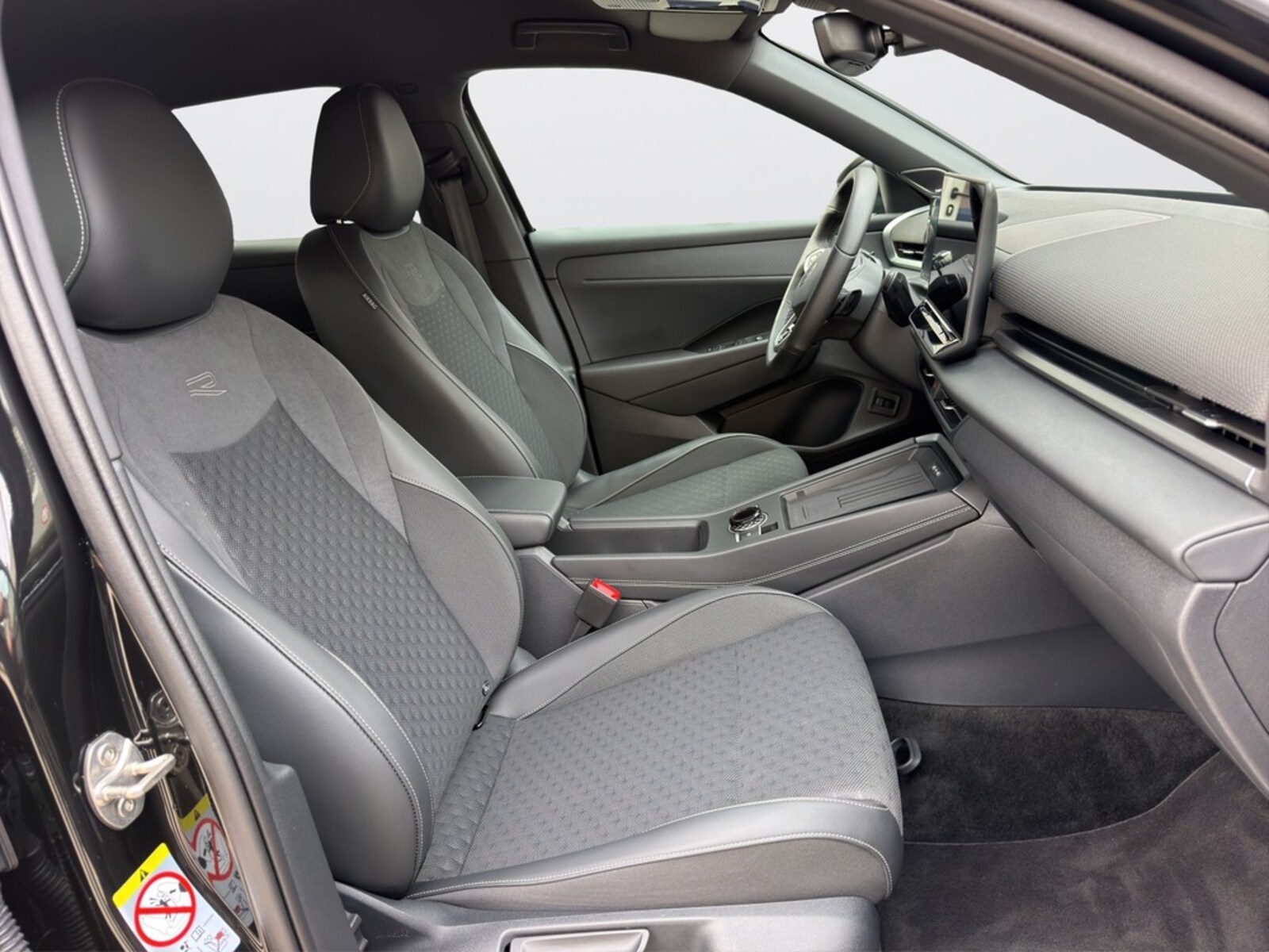 Volkswagen T-Roc – Bild 16