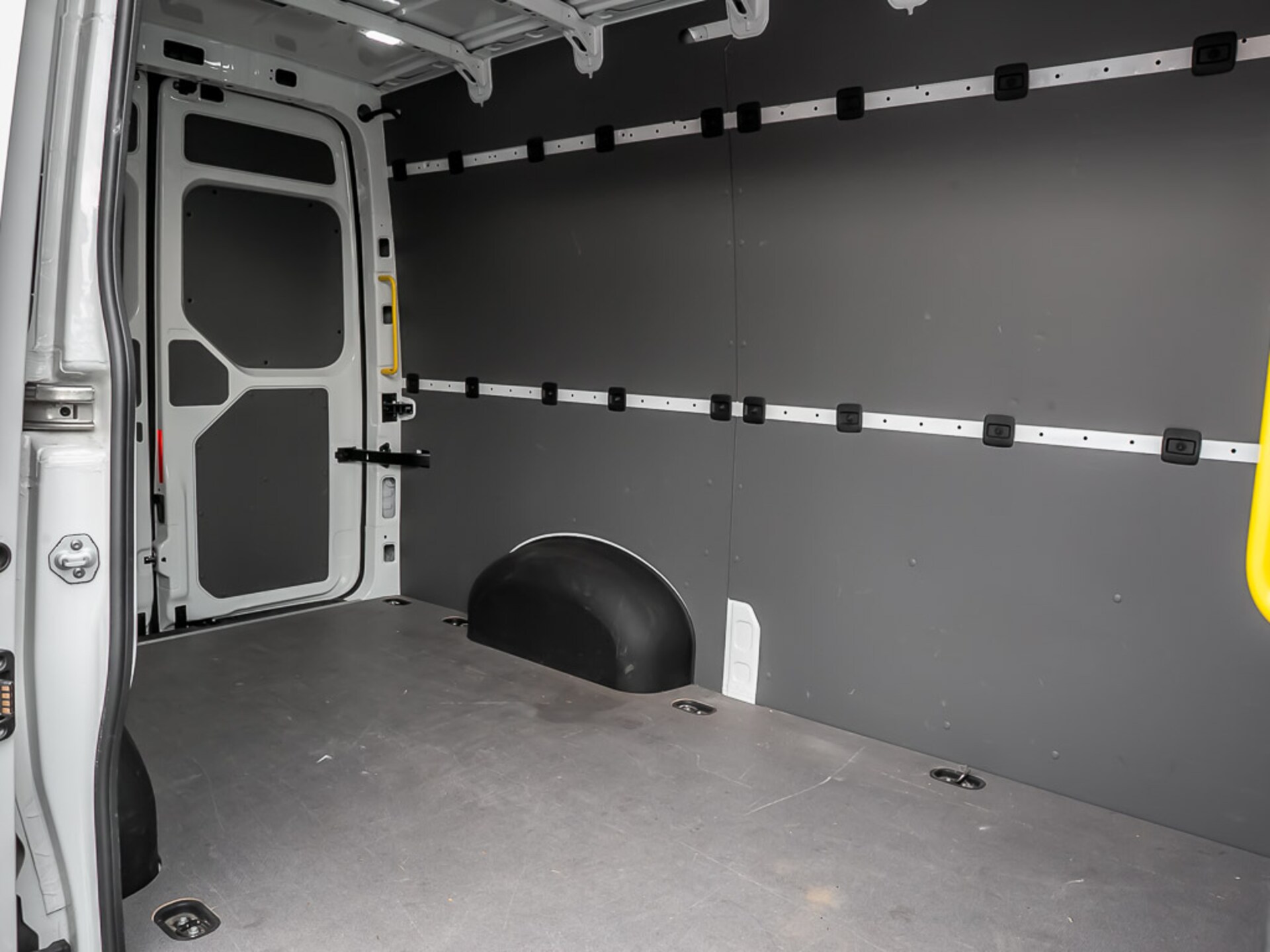 Volkswagen Crafter Kasten mittlerer Radstand