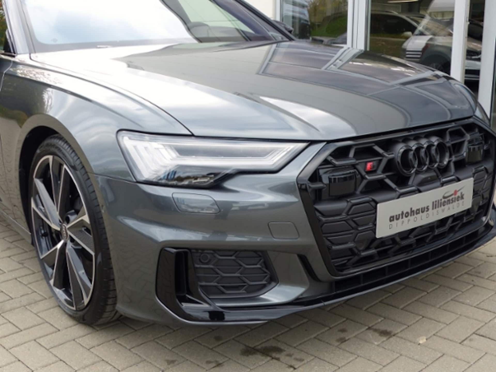 Audi S6 Avant