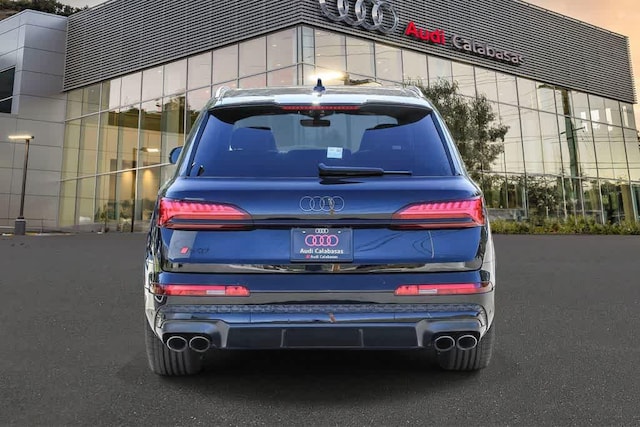 2026 Audi SQ7
