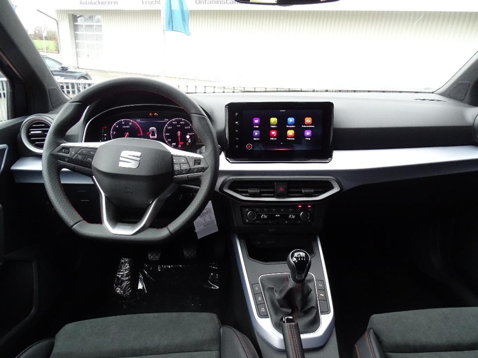 SEAT Arona – Bild 8