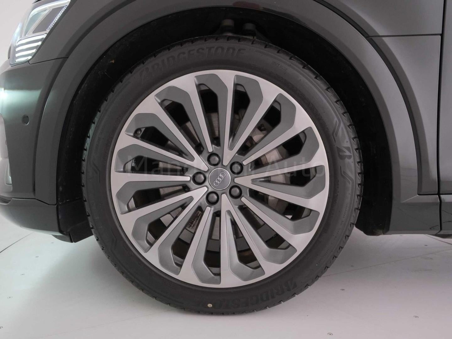 Image about Audi e-tron Business 55 quattro 300,00 kW