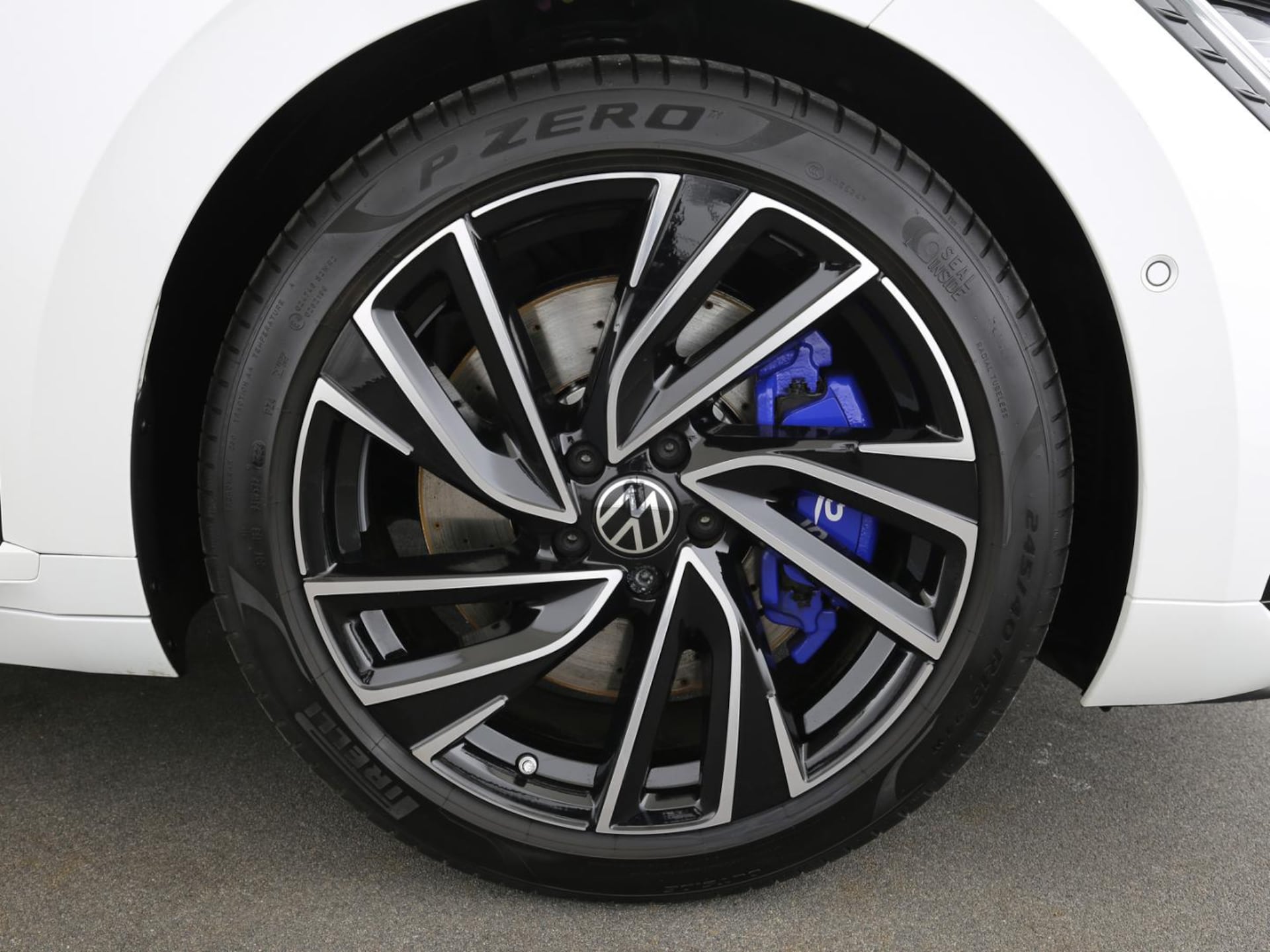 Volkswagen Arteon Shooting Brake R