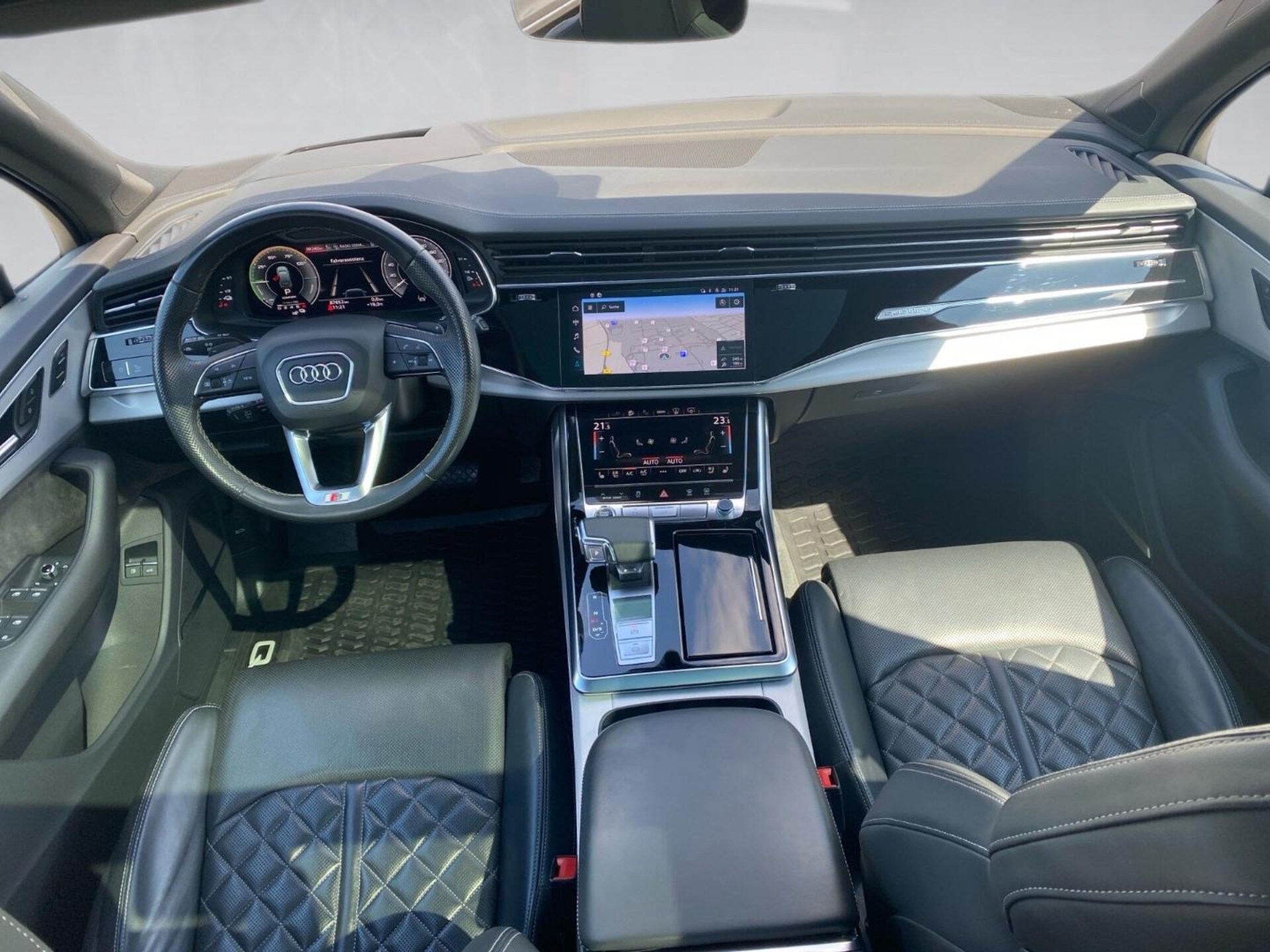 Audi Q7 SUV TFSI e S line